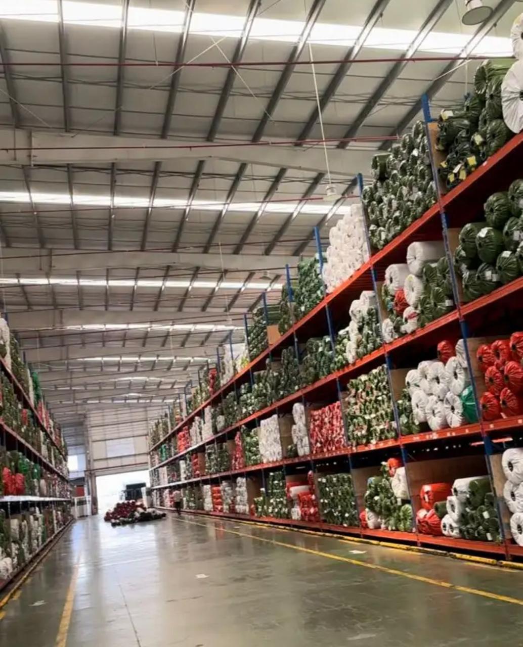 رفوف صناعية متينة من الحاج للرفوف